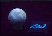 Load image into Gallery viewer, Fluorescent Montana Calcite 32mm Sphere for UV Collection Decor or Study 6571
