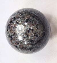 Load image into Gallery viewer, Fluorescent Yooperlite 64mm Sphere for Collection or Home Decor NS3