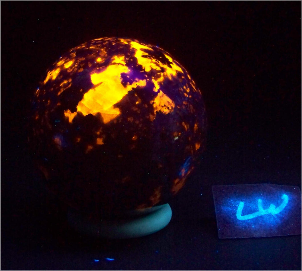 Fluorescent Yooperlite 72mm Sphere for UV Collection Great Gift 6218