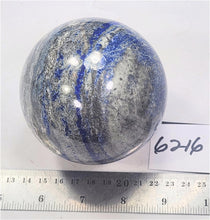 Load image into Gallery viewer, Fluorescent Lapis w Hackmanite Phlogopite Diopside 82mm Sphere UV Display 6216
