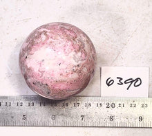 Load image into Gallery viewer, Pink Rose Stone 64mm - 2-1/2&quot; - Decor Sphere - Pyroxmangite - AKA Manganolite
