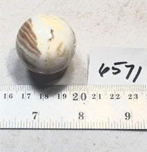 Load image into Gallery viewer, Fluorescent Montana Calcite 32mm Sphere for UV Collection Decor or Study 6571
